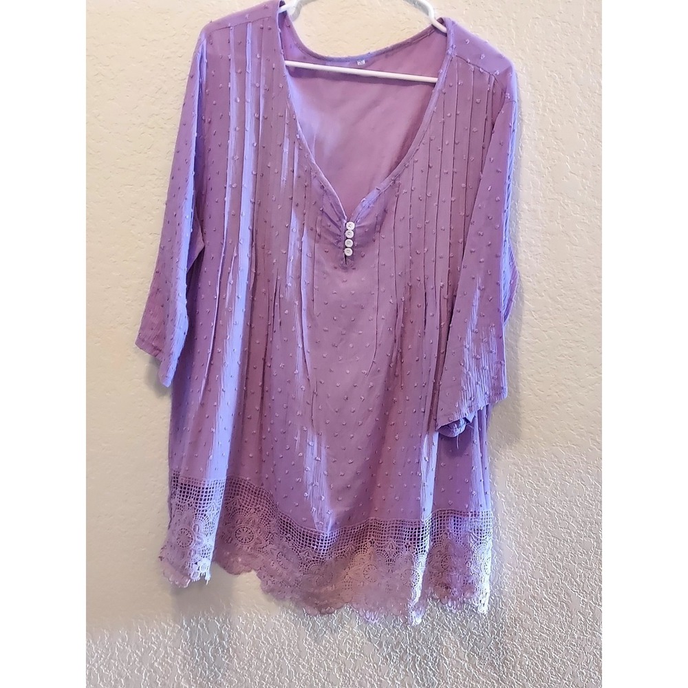 Women's Lavendar Tunic,‎ 2XL, 4 Button Down Blouse with Lace Embellishment
